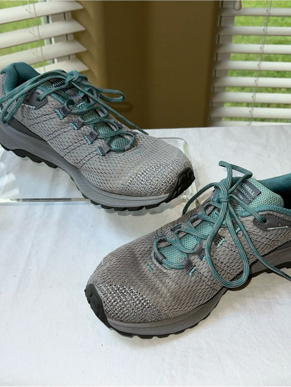 Merrell Fly Strike Women Sneakers Paloma Trail Running Shoes Sz 9 Grey Perform